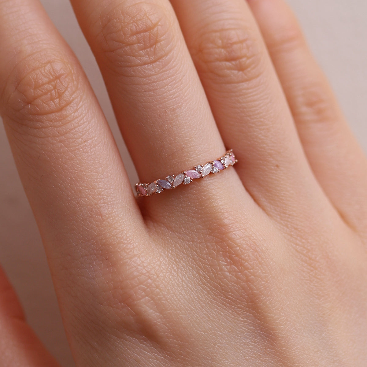 Colourful Cubic Ring