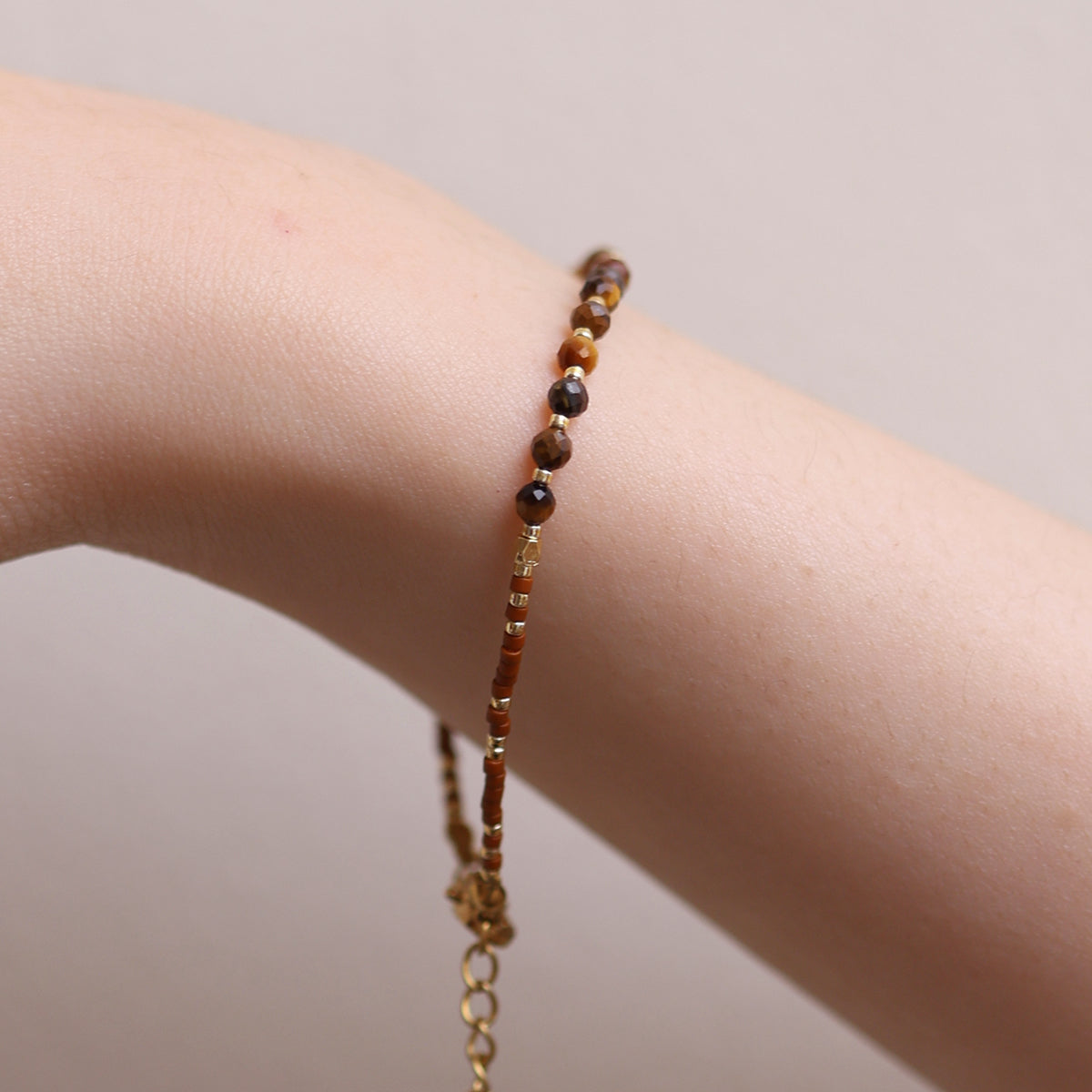 Tiger's eye beaded bracelet