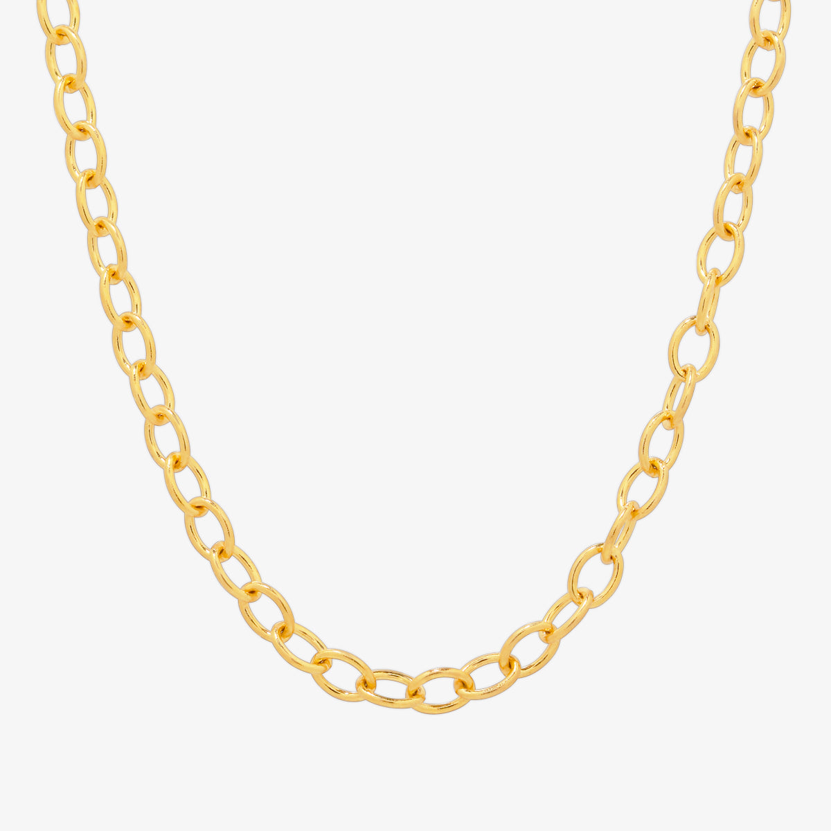 Stylish medium oval chain necklace with smooth, elongated oval links, offering a balanced and elegant design with a polished finish.