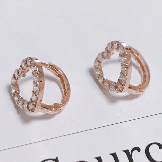 Cubic heart huggie earrings