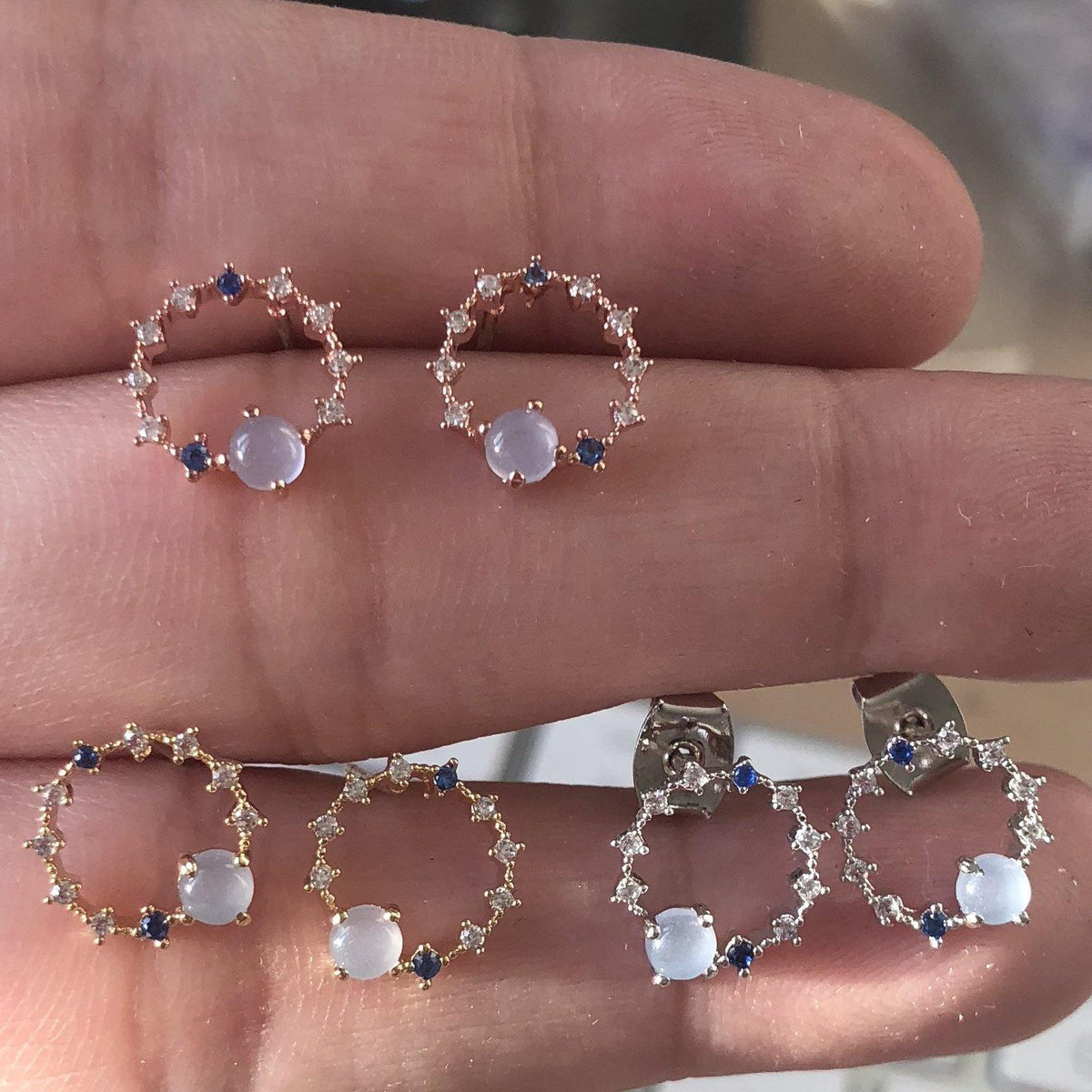 Blue cubic cabochon circle earrings - NABILONDON