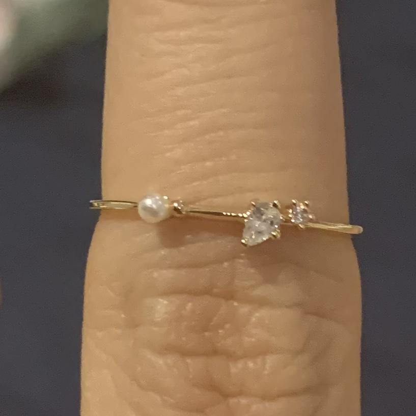 R239_ cubic pearl ring - NABILONDON