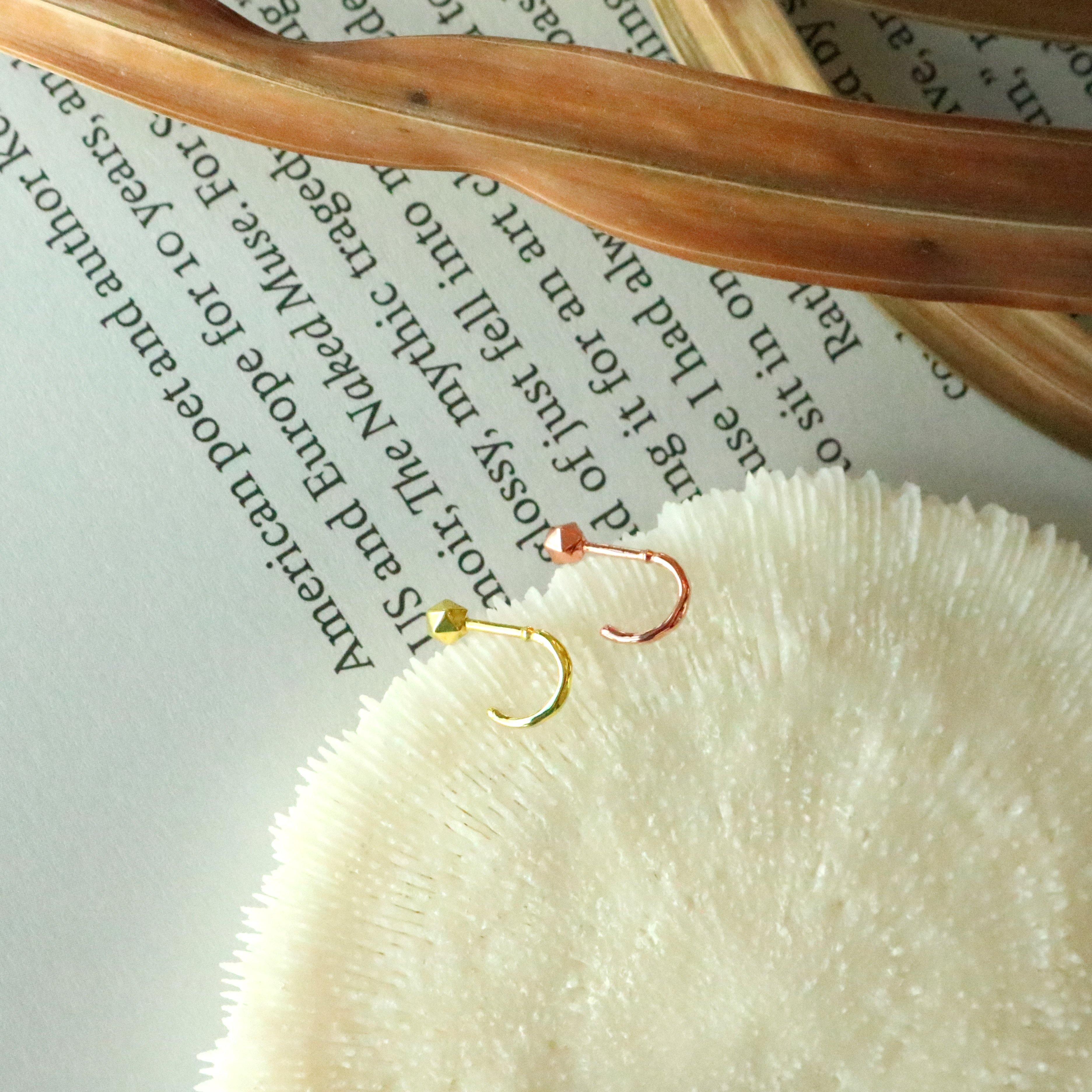 Hook barbell - NABILONDON