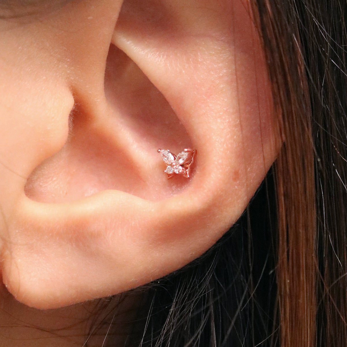 Volumed butterfly piercing