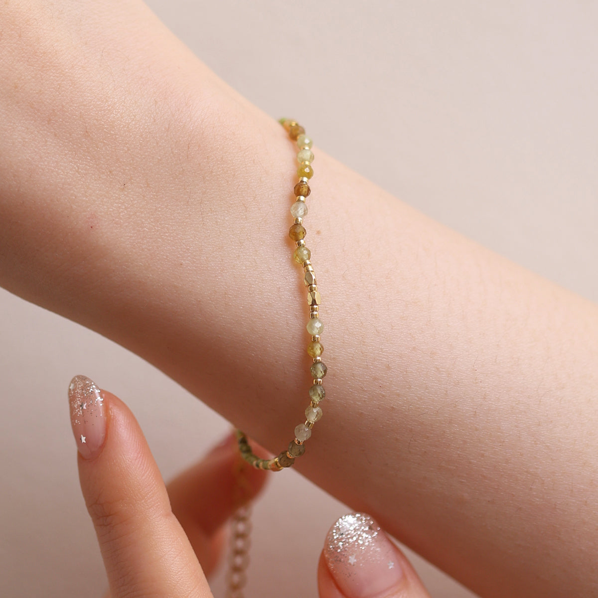 Peridot beaded bracelet