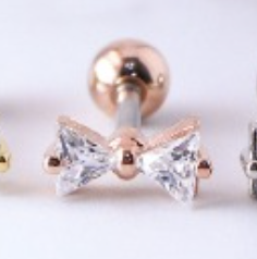 Cubic ribbon piercing