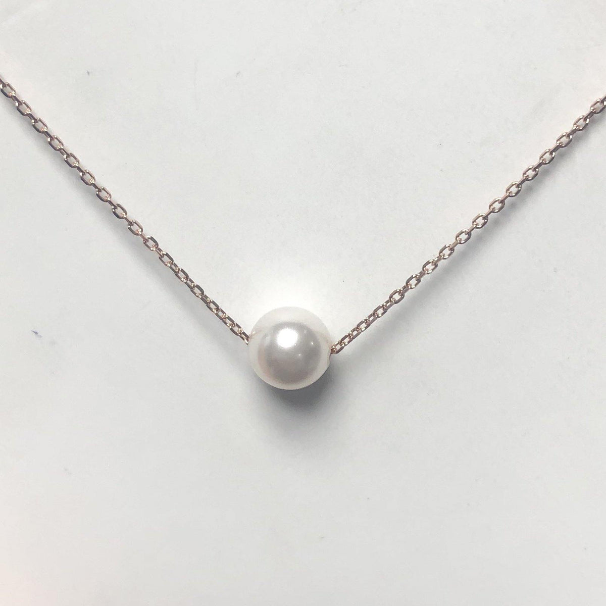 basic pearl necklace - NABILONDON