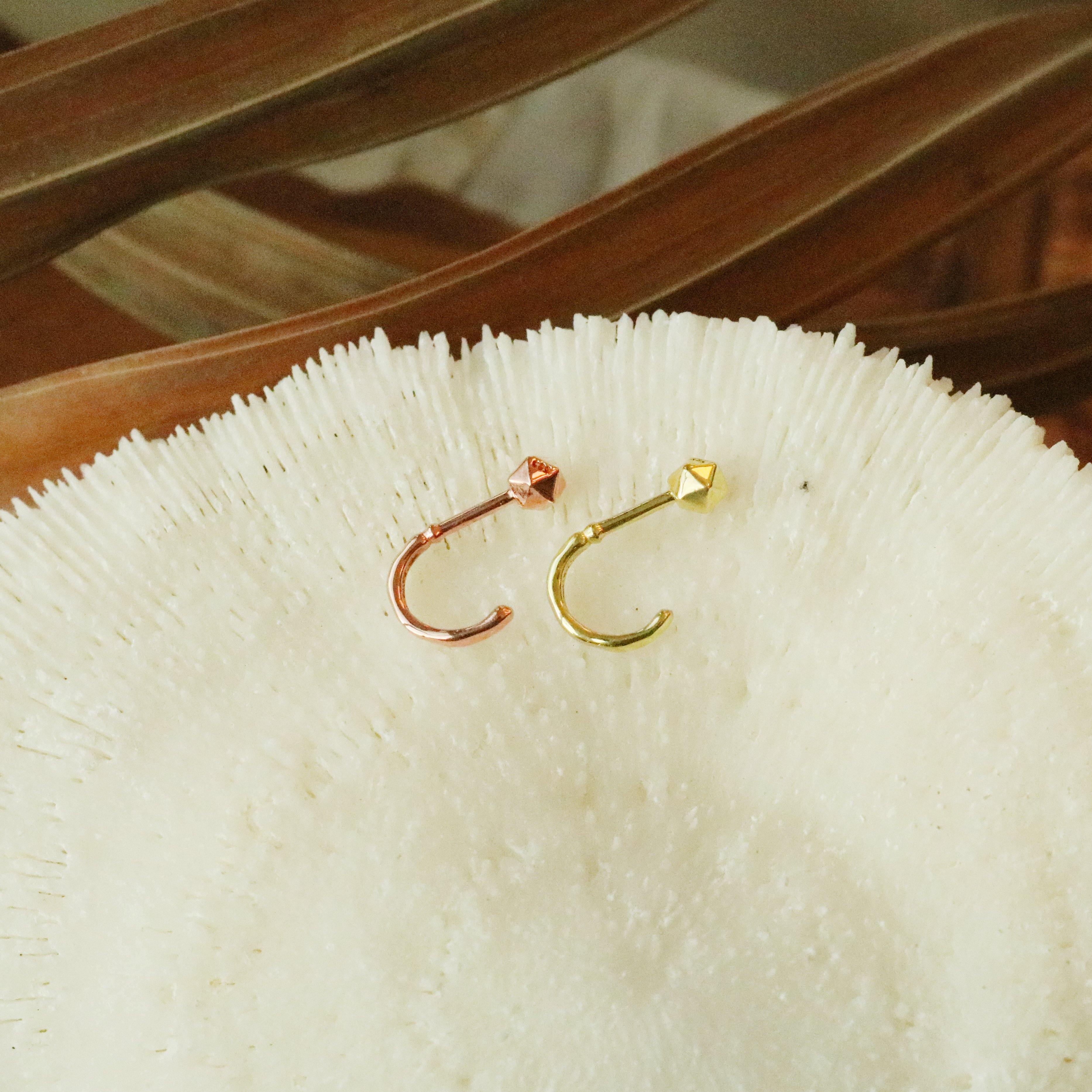 Hook barbell - NABILONDON